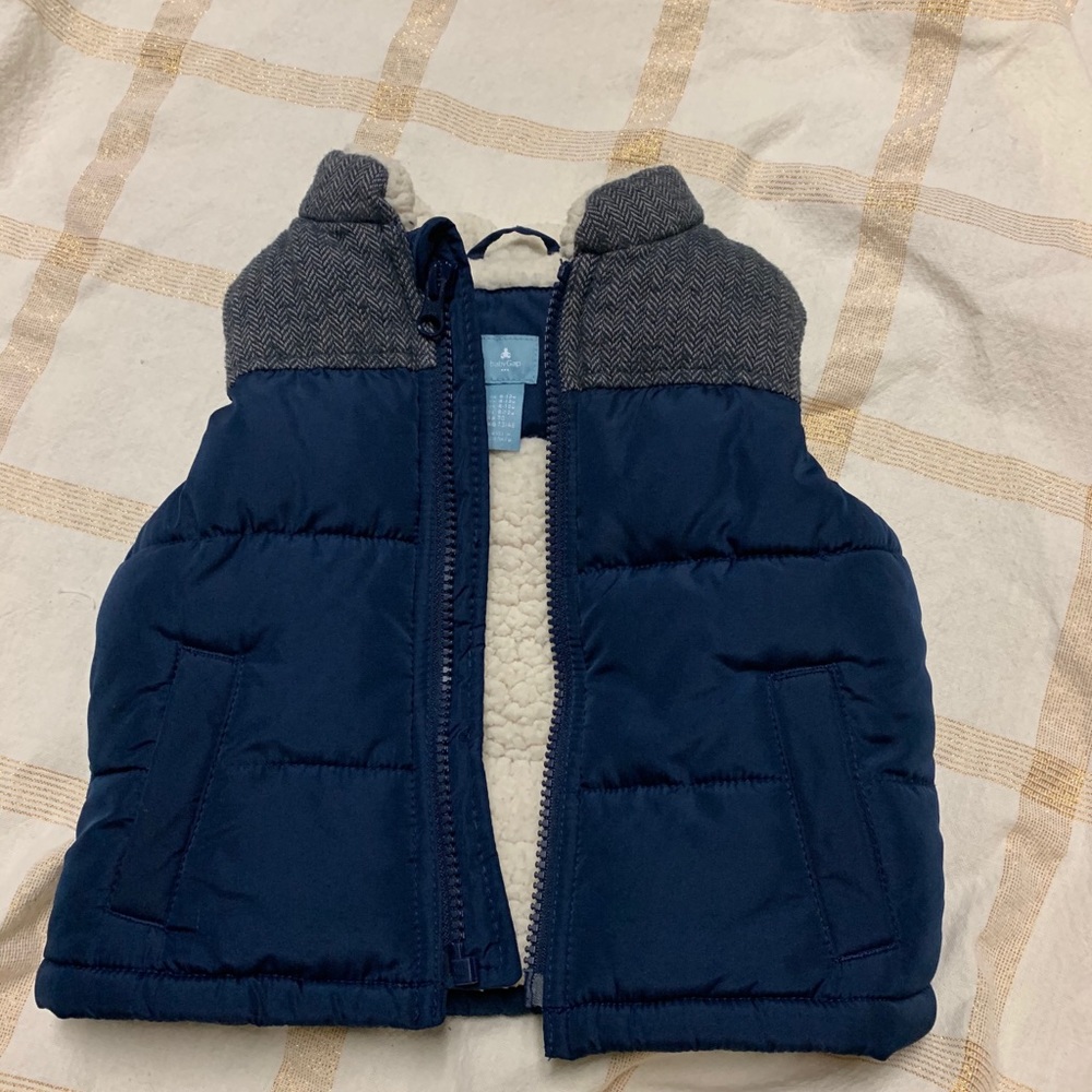 Gap baby fleece lined vest